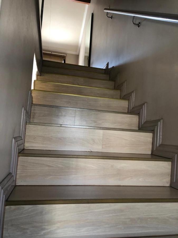 Mount Royal 28 -large 1 Bed With Balcony *