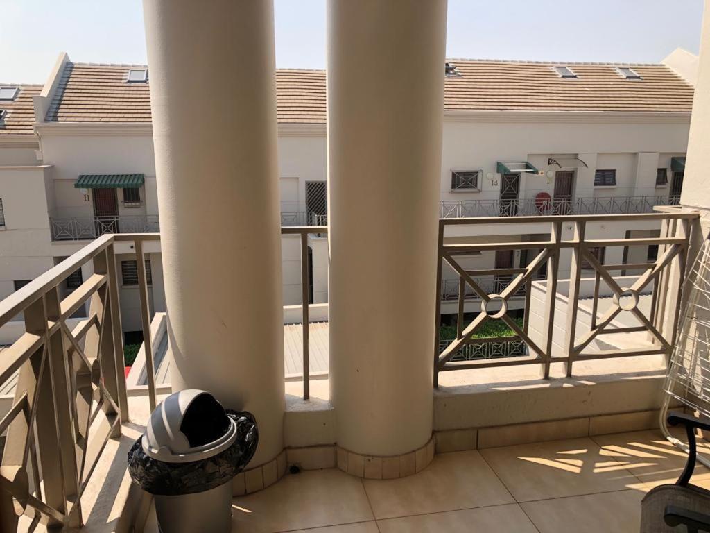 Apartment Mount Royal 28 -large 1 Bed With Balcony *