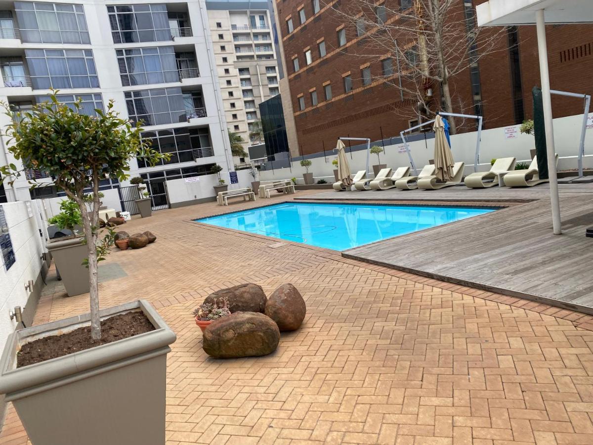 Sandton Hydro Park Apartamento Joanesburgo
