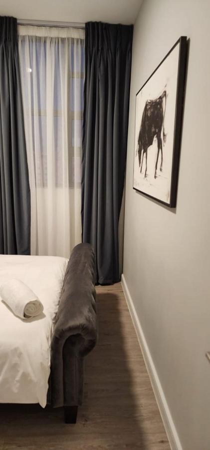 Rosebank Comfort Apartment Johannesburg