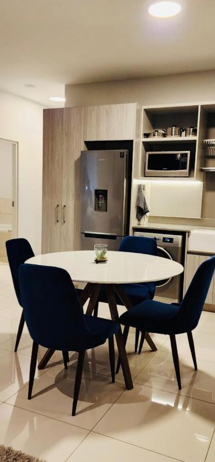 Rosebank Comfort Apartment Johannesburg