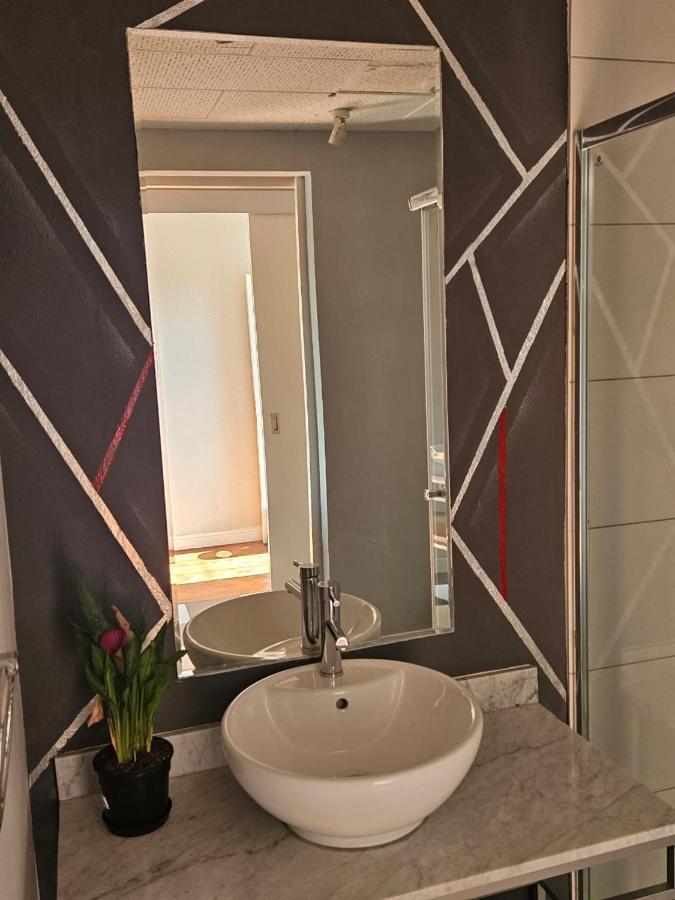 Apartment @derricks Luxury 2 *