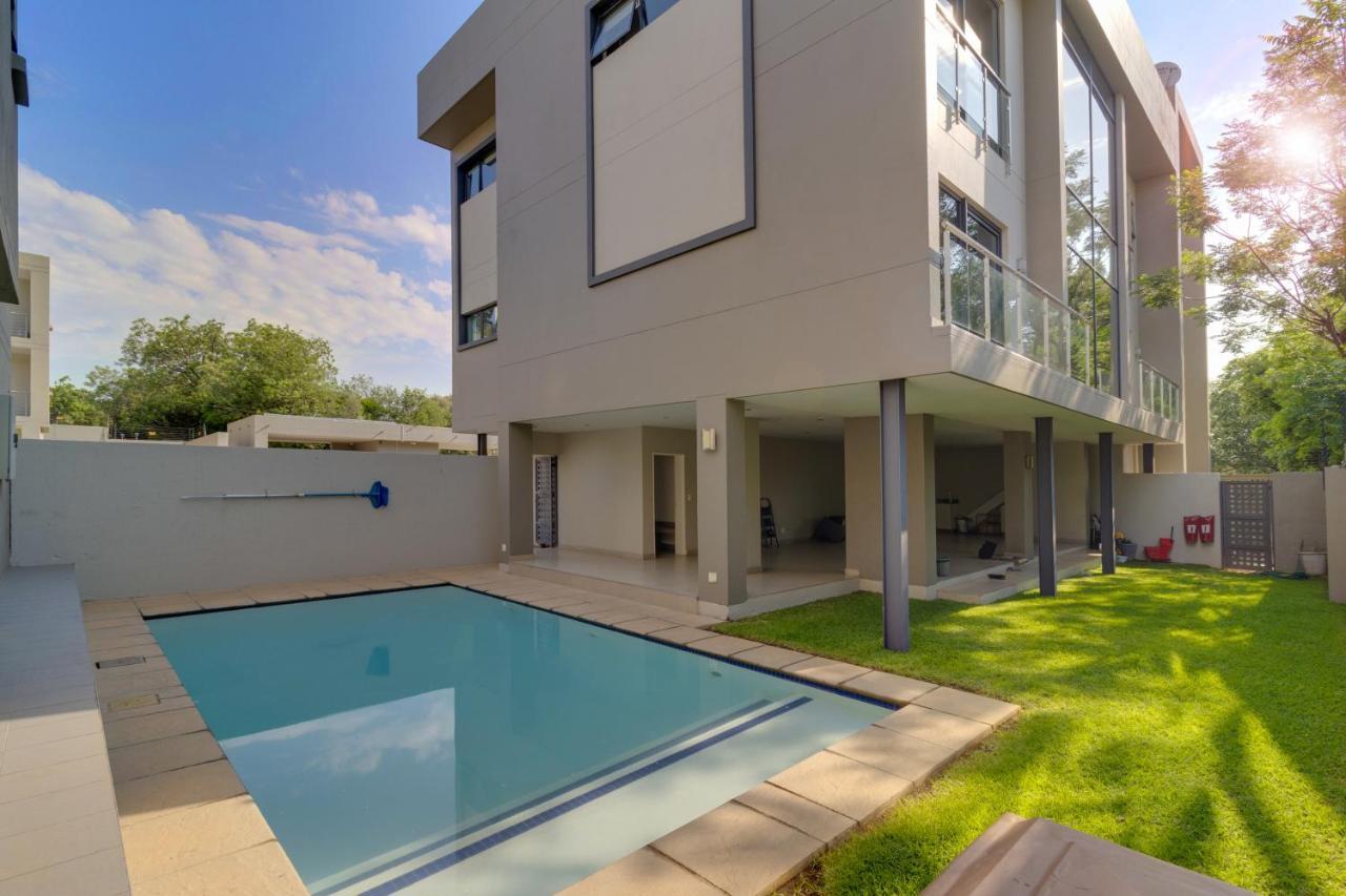 Smartzapartment 016 *