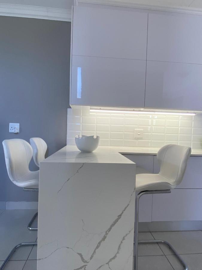 Modern Serene 3 Bedroom Biệt thự
