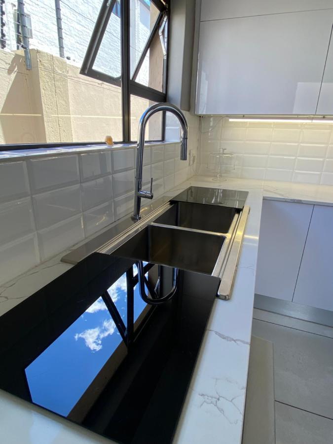 Modern Serene 3 Bedroom Biệt thự *