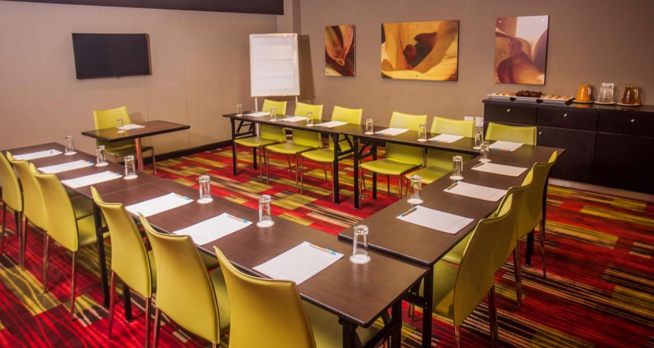 Hotel Stayeasy Eastgate