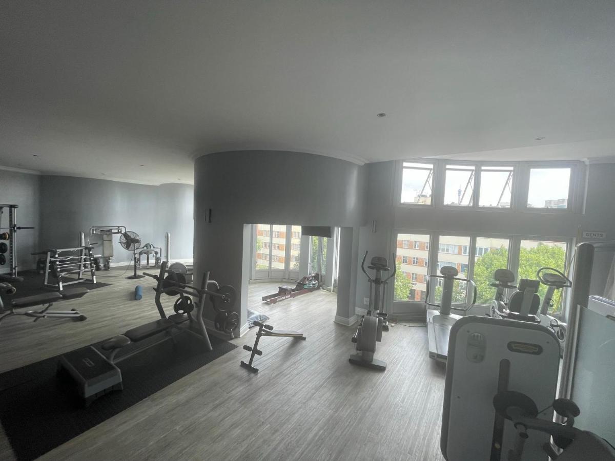 Dream Abodes @ Splice Riviera Apartment *