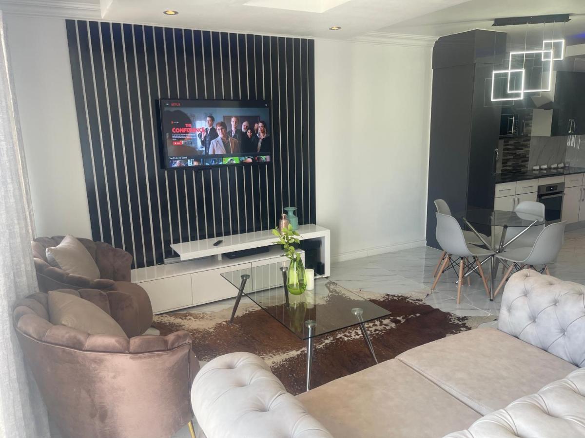 Dream Abodes @ Splice Riviera Apartment
