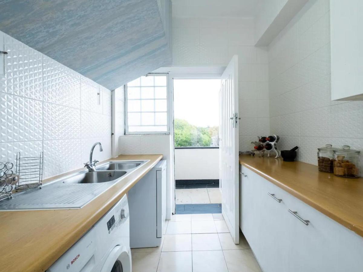 Lovely 3 Bedroom Unit Sandton Apartment Johannesburg