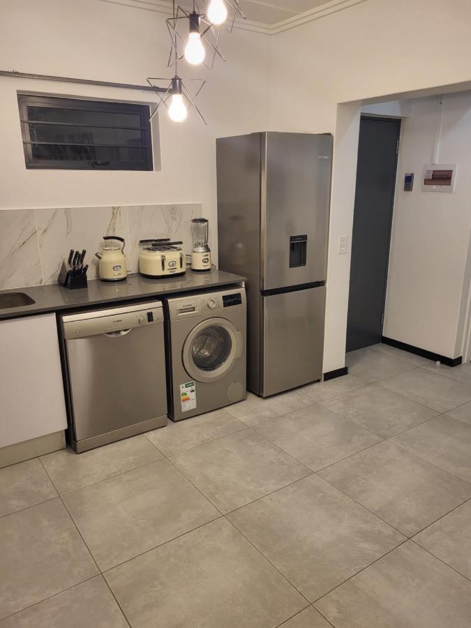Medon Luxury With Power Back Up Bryanston Sandton Johannesburg