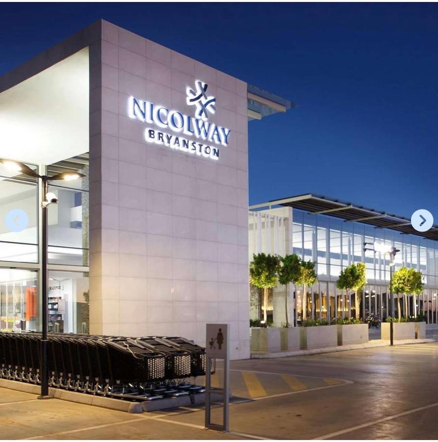 Medon Luxury With Power Back Up Bryanston Sandton * Johannesburg