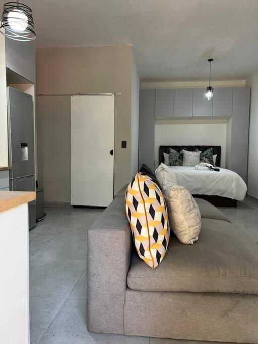 Cosy 5min To Sandton 8 Apartment Johannesburg