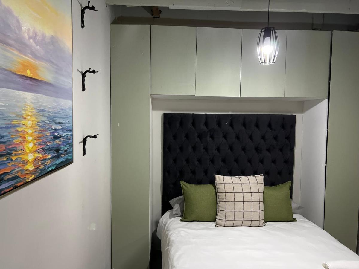 Luxury Walk To Melrose Arch 10 * Johannesburg