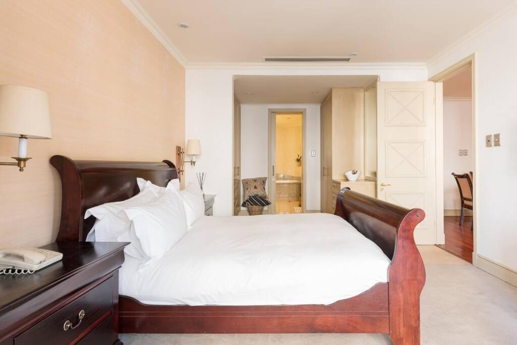 Luxury & Breathtaking Sandton & Joburgamazing View