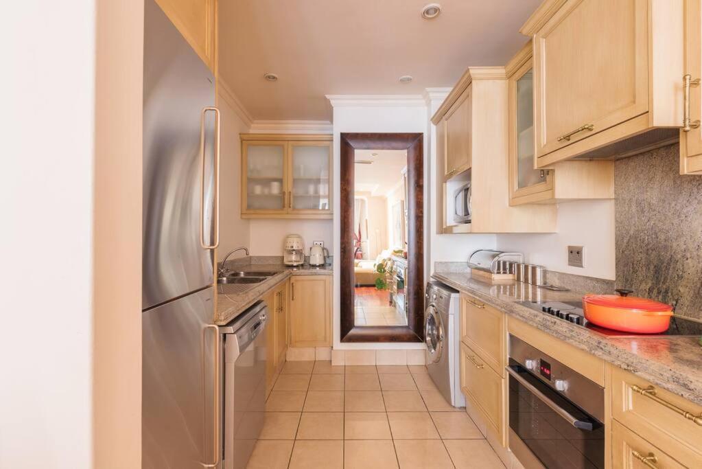 Apartment Luxury & Breathtaking Sandton & Joburgamazing View Johannesburg