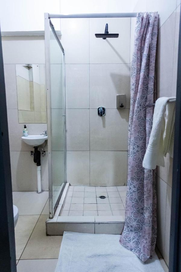 Nhà khách Latona Johannesburg