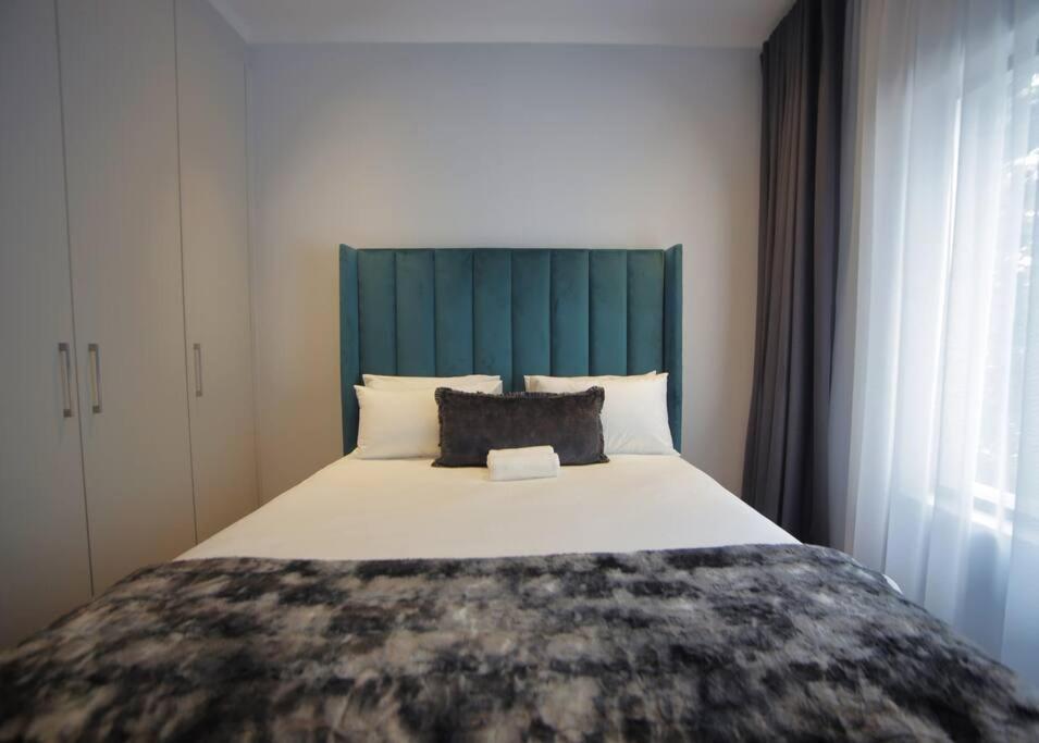 Căn hộ Luxury 2br/2ba In The Monroe, Sa *