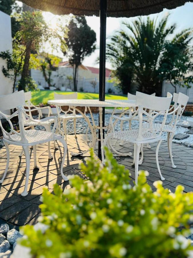 Sbukosezwe Guest house Johannesburg