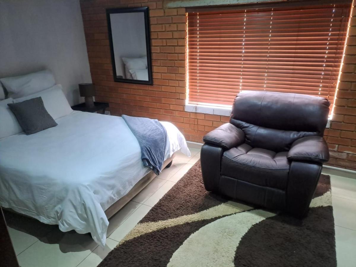 Nhà khách One Three 9ine Boutique Johannesburg