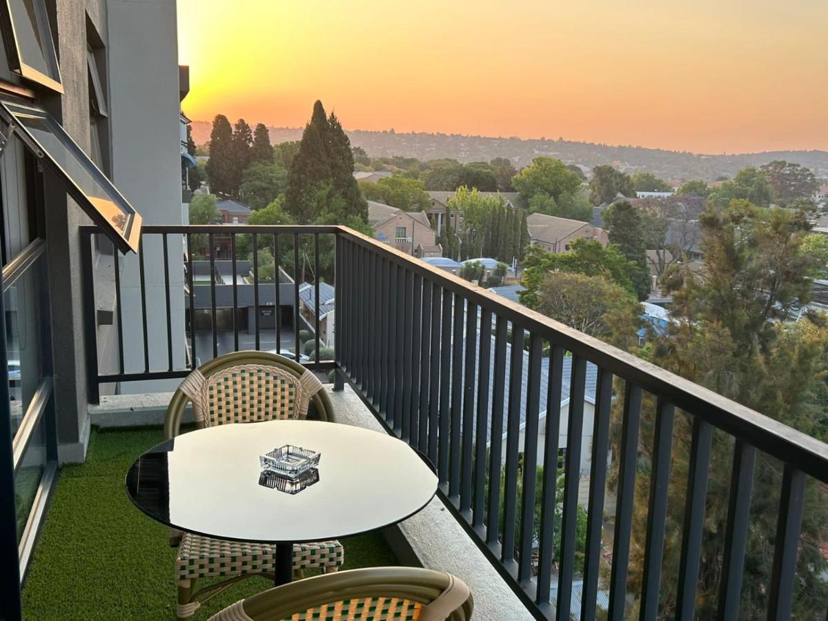 Lilly S Penthouse D Point Backup Power Johannesburg
