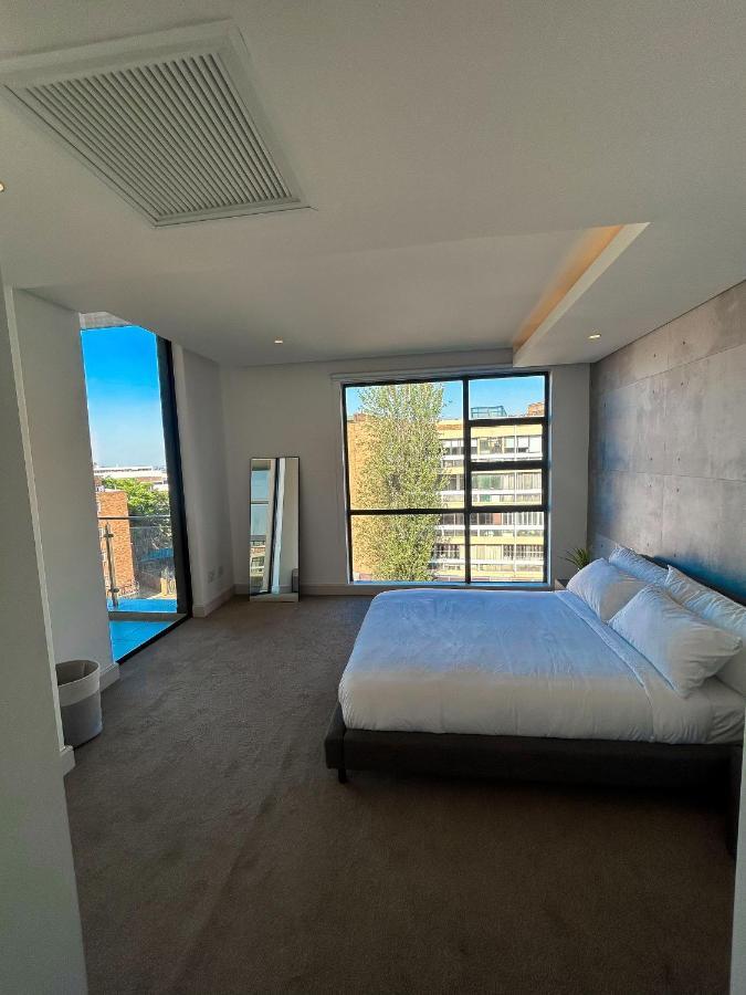 Apartment Modern Day Homes 3 *