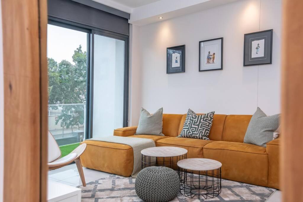 Comfy Nest - The Paramount 1 Apartment