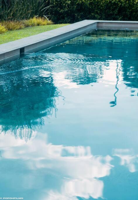 Ocean Blue Sky-luxury Apartment-power Backup Apartment *
