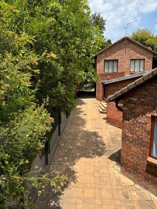 Villa Beautiful Sandton Family