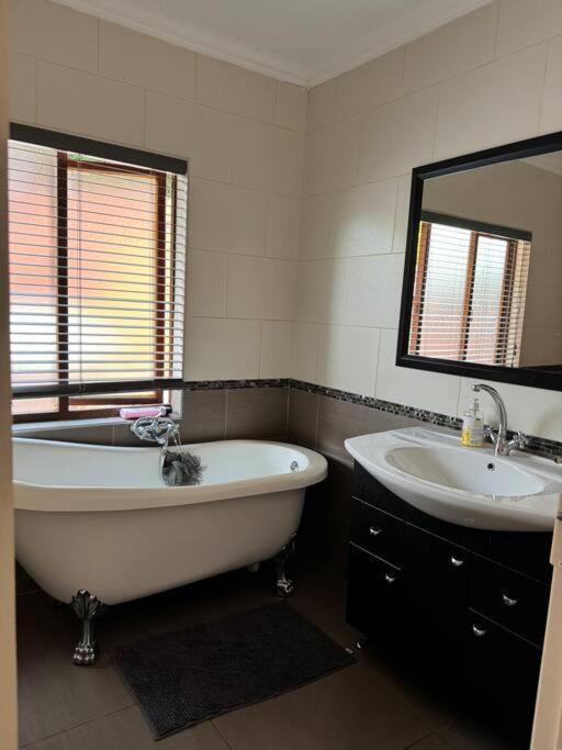Villa Beautiful Sandton Family Johannesburg
