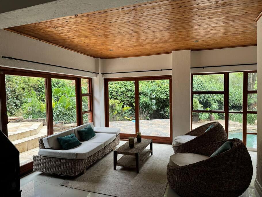 Beautiful Sandton Family Villa Johannesburg