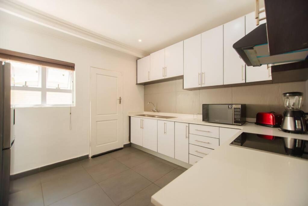 Villa Ule Atinuke 2 Johannesburg