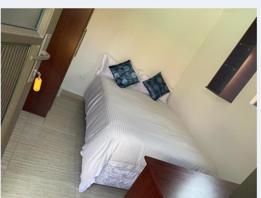 Acomodação com café da manhã  Nazbnb Joanesburgo