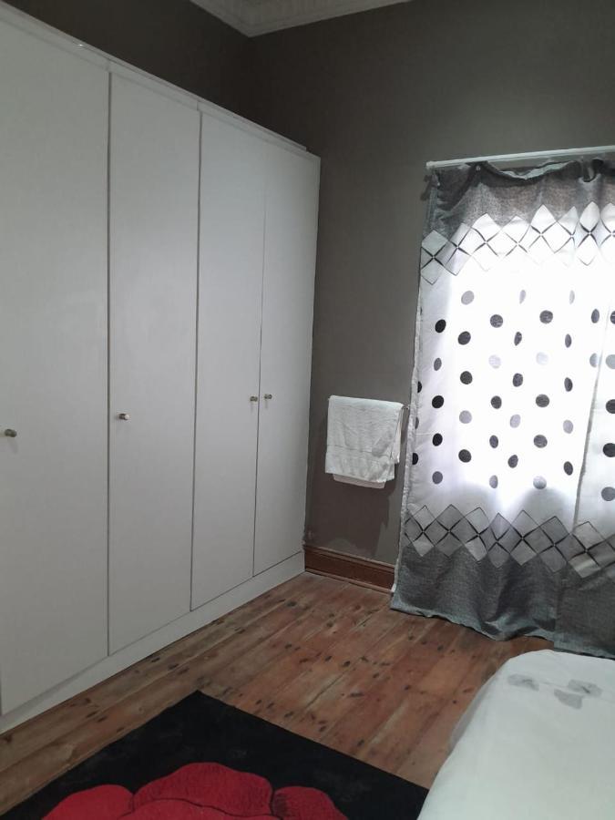 Slumberlake Guest House, Auckland Park Johannesburg