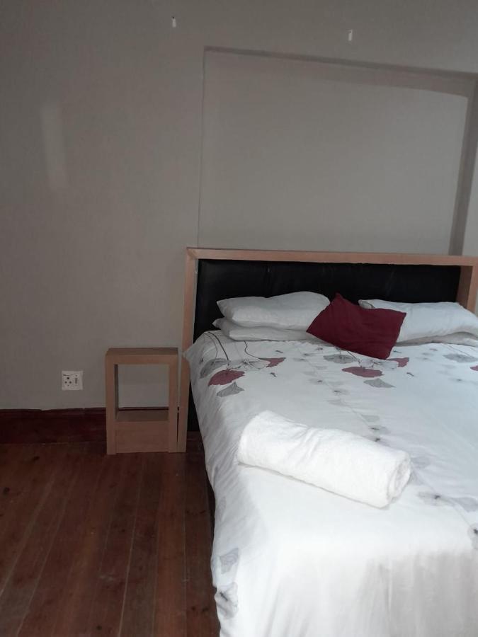 Slumberlake Guest House, Auckland Park Johannesburg