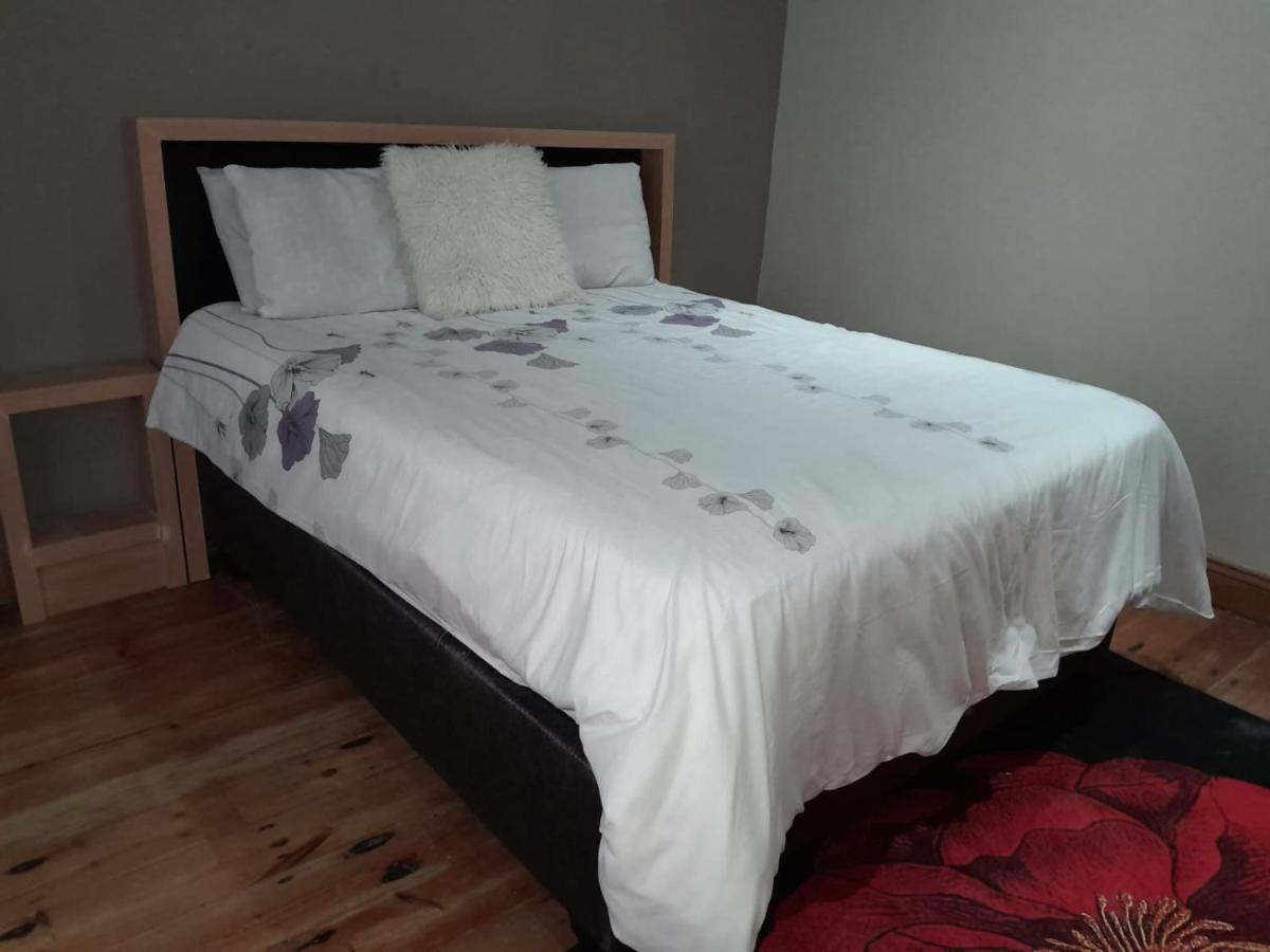 Slumberlake Guest House, Auckland Park * Johannesburg