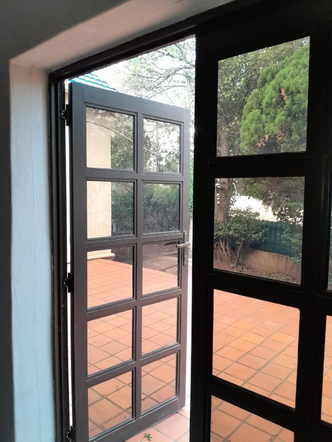 Slumberlake Guest House, Auckland Park Johannesburg