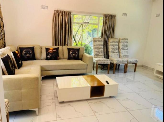 Villa Garden - Bryanston