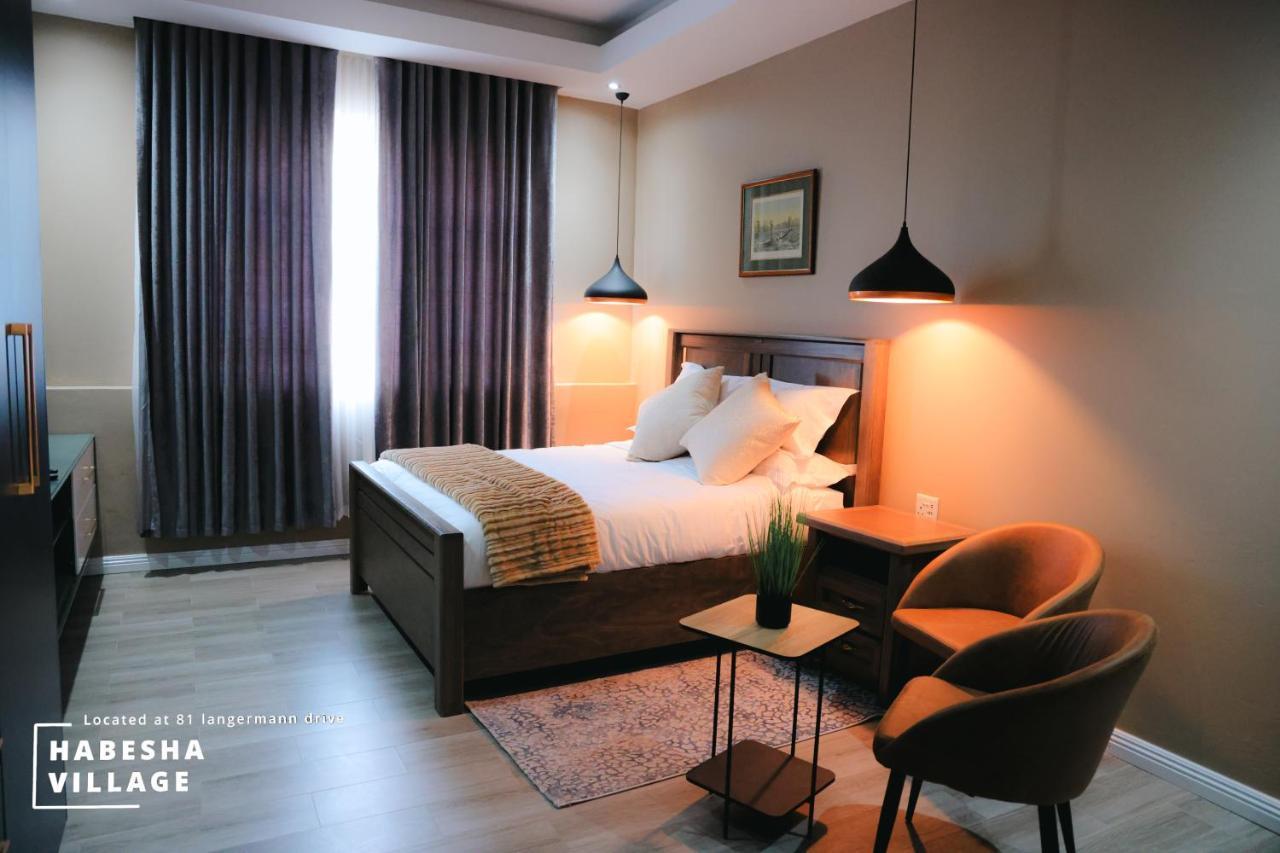 Habesha Hotel *