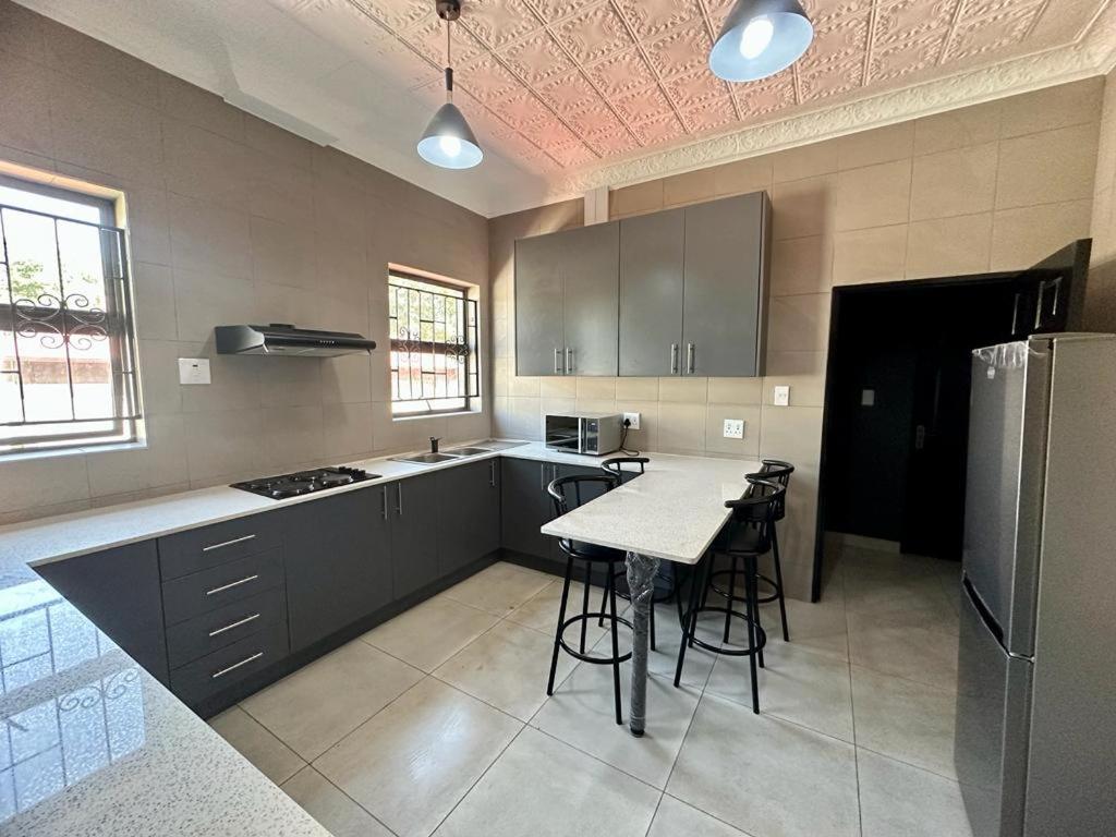 6 The Curve Unit 16 Johannesburg