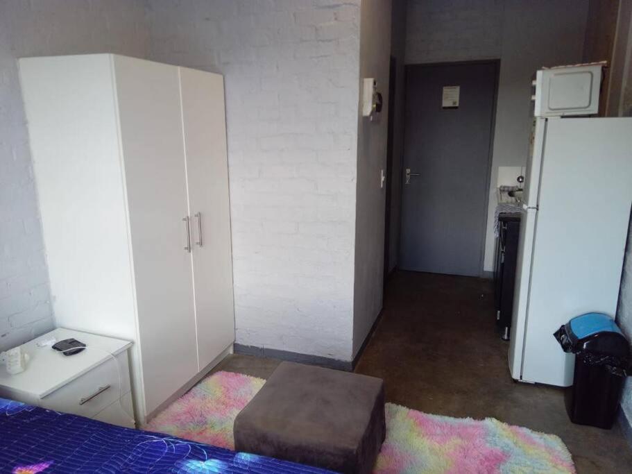 Cheap Maboneng Apartment Johannesburg