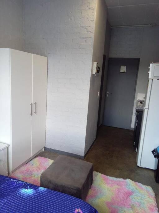 Apartment Cheap Maboneng