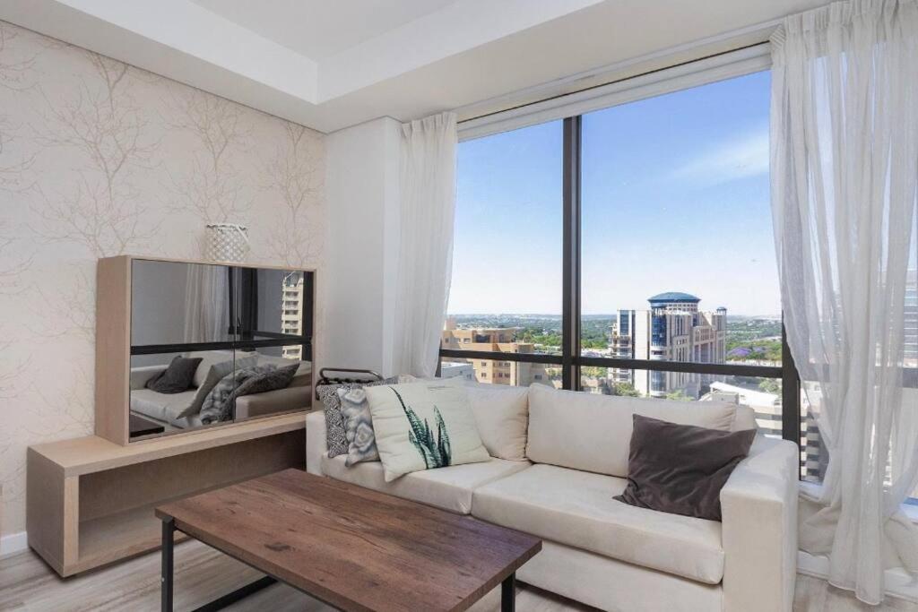11th Floor Executive - With Inverter Apartment
