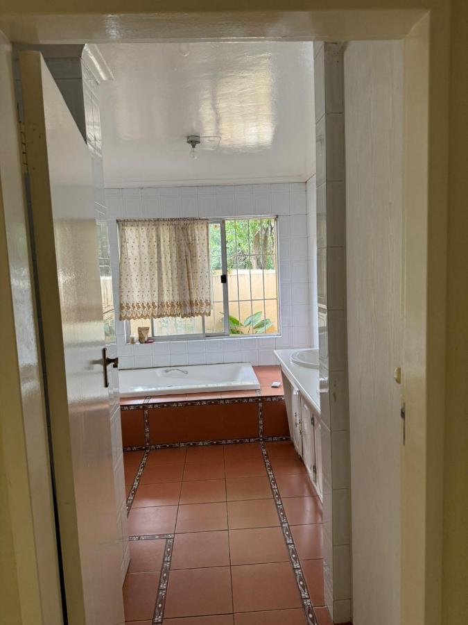Casa de hóspedes Dmpire