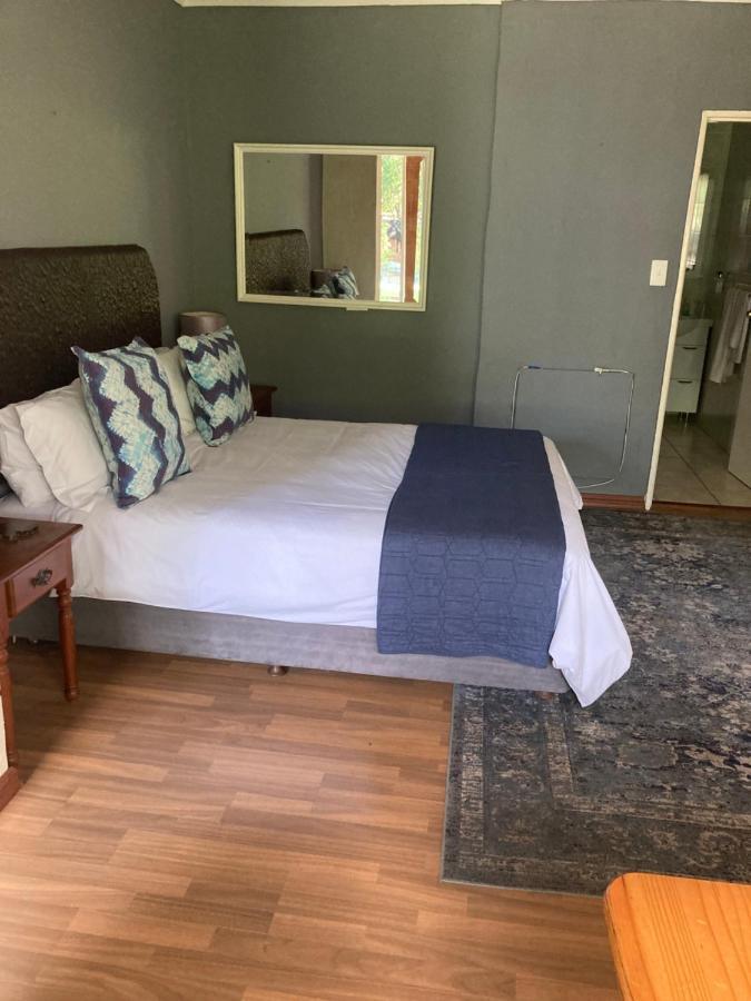 Thatchfoord Guest house