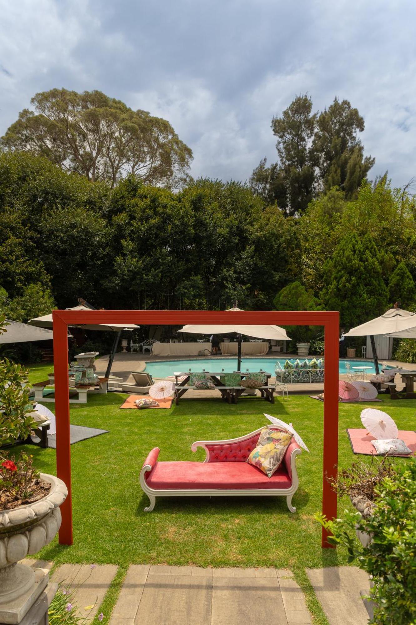 Fairlawns Boutique & Hotel
