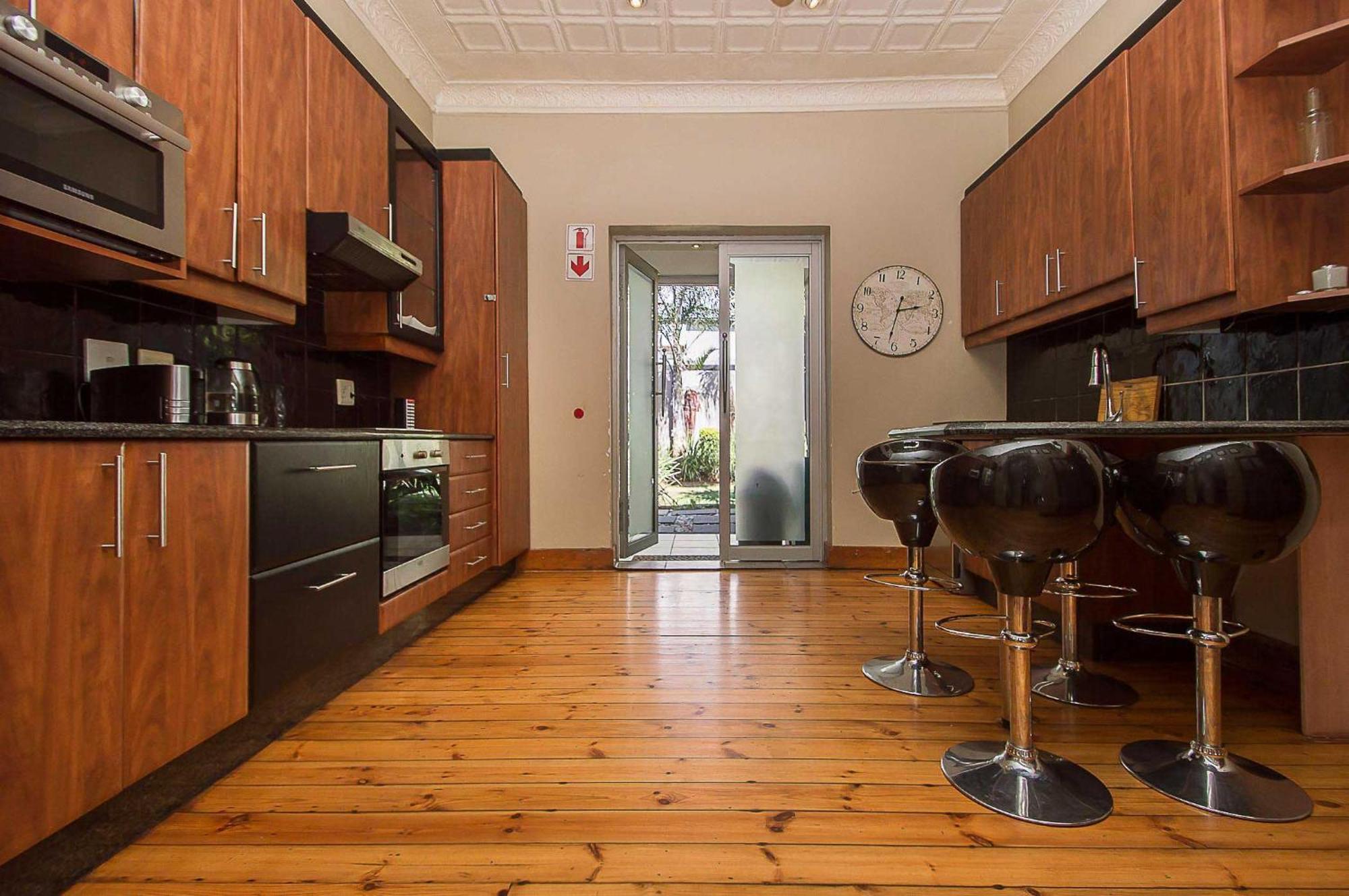 Saffron Guest house 4*