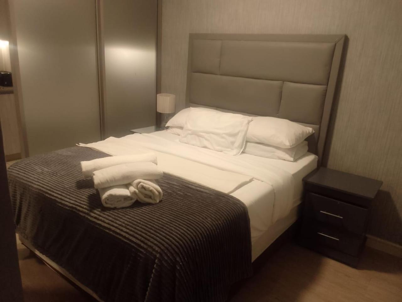 Homestay The Median Rosebank