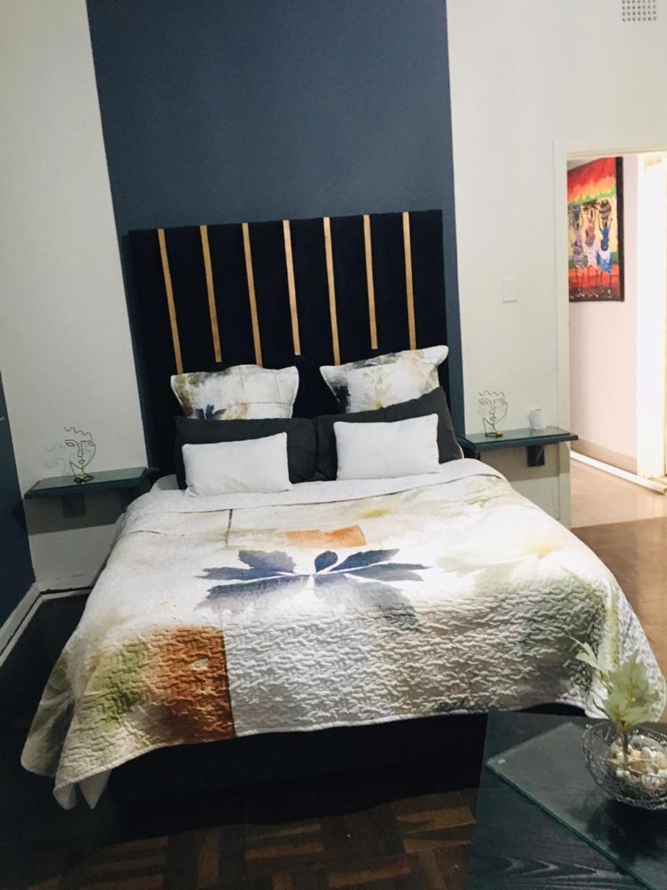 Bed & Breakfast Derrick 2*