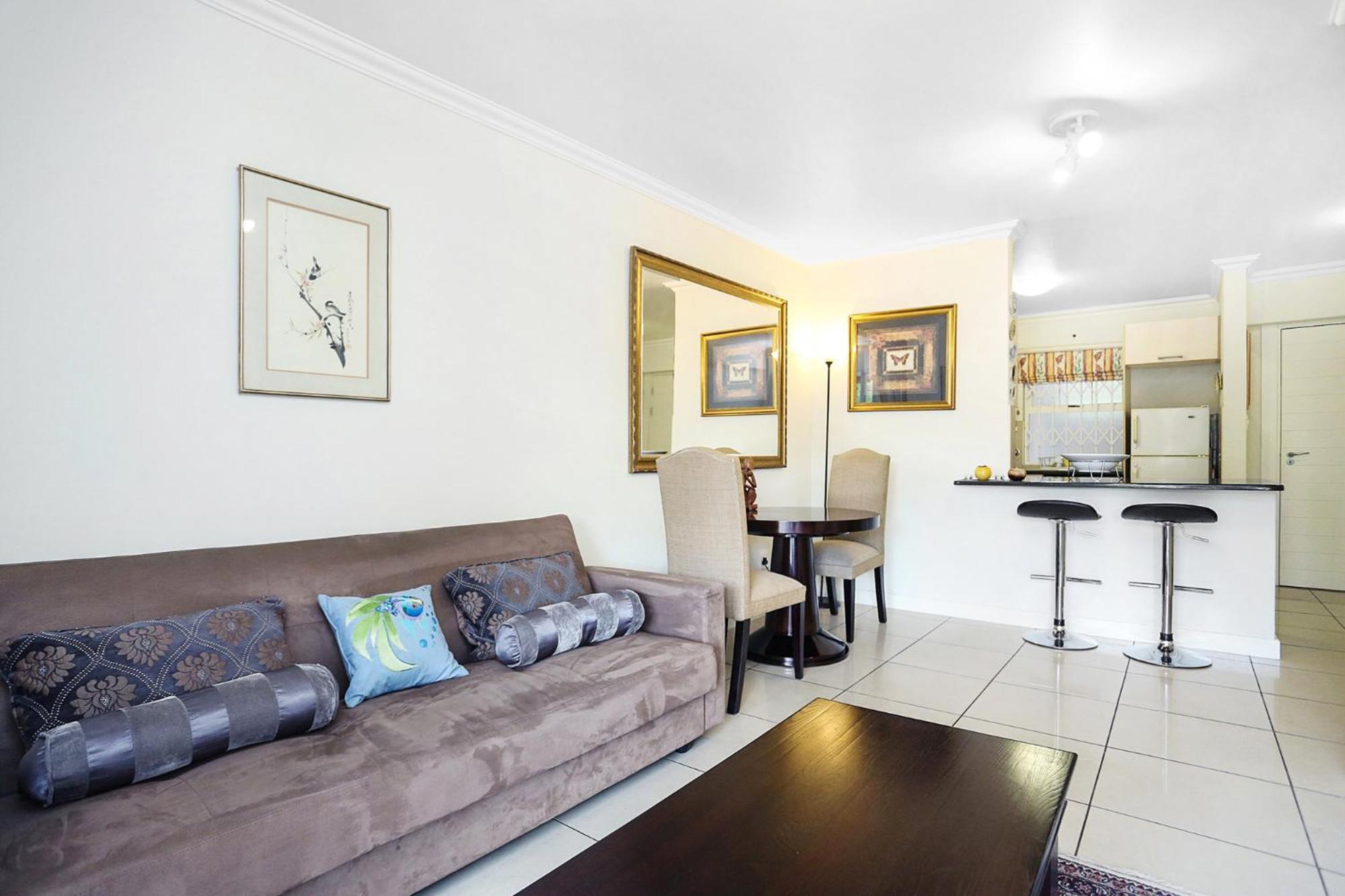 Apartment Corner House Large 1 Bedroom