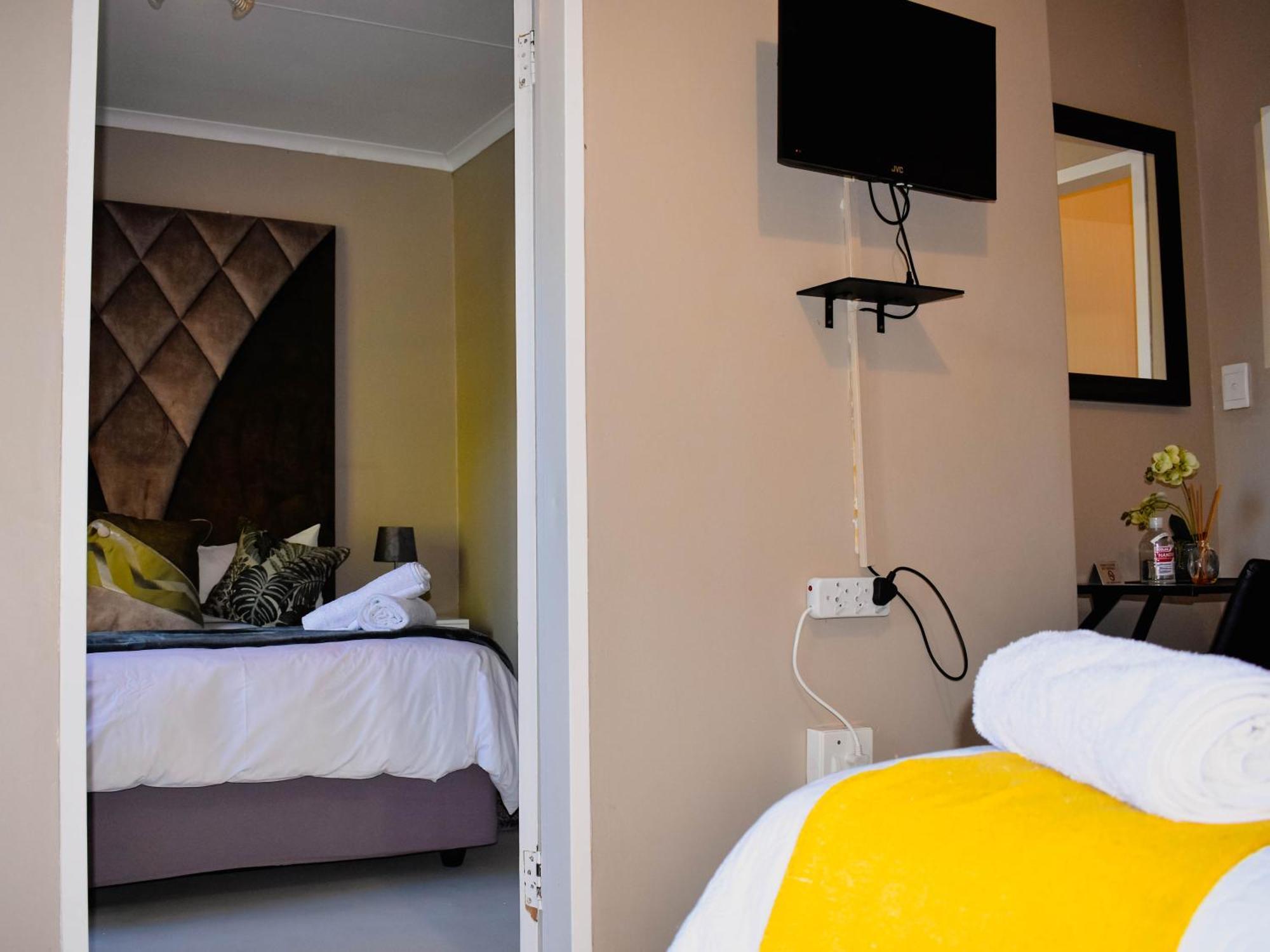 Serene Guest Manor 3*